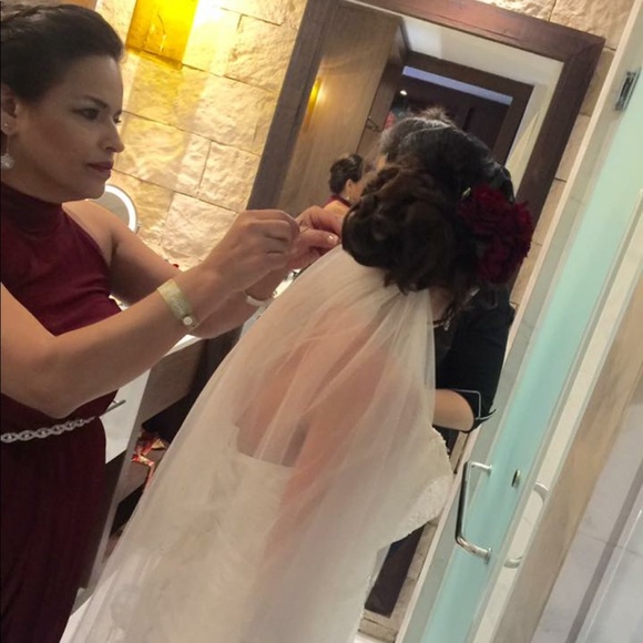 Bridal veil - Picture 5 of 7